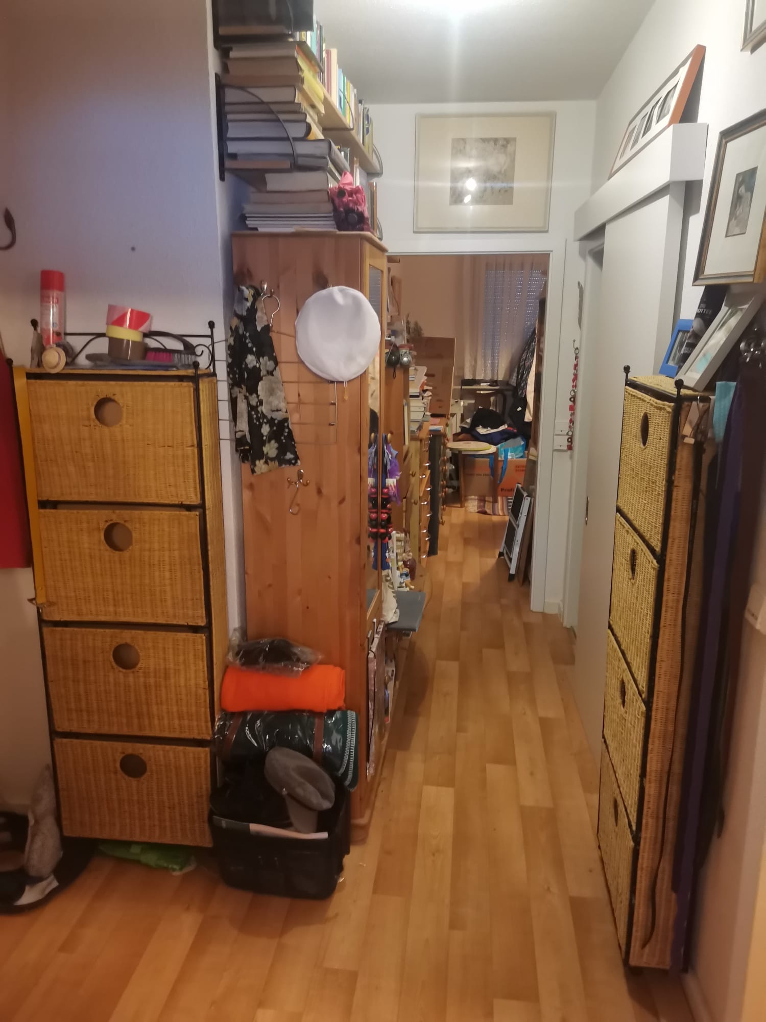 Wohnungsauflösung-Neukölln-Gang