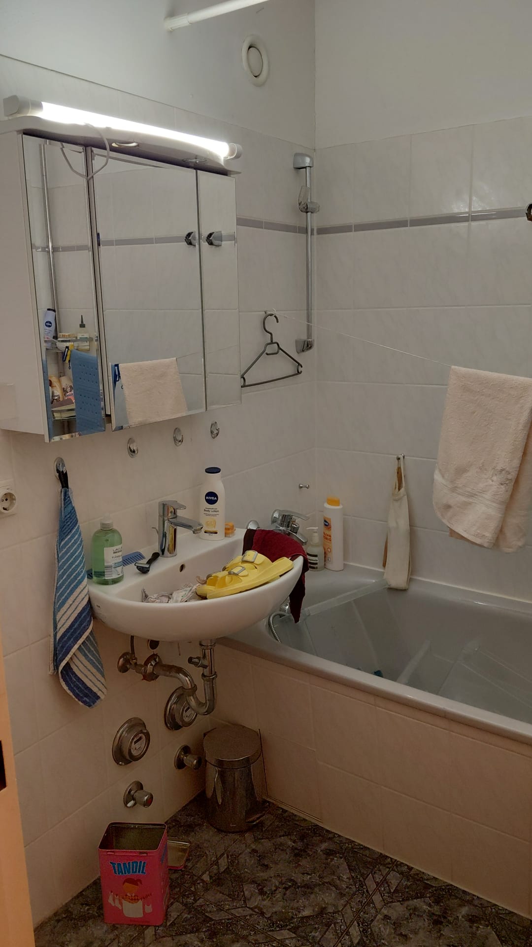 Wohnungsauflösung-Spandau-Bad